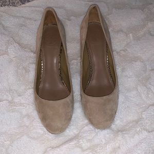 Tory Burch Nude Suede 6.5 Snakeskin Heel
